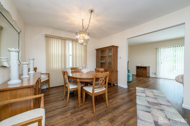 3 Senna Drive, Sayreville, NJ 08859
