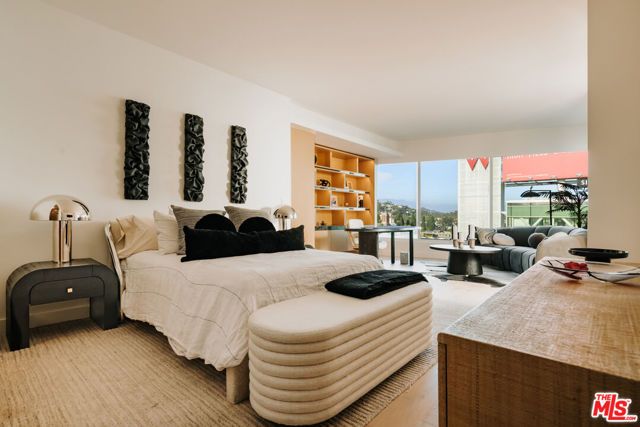 6250 Hollywood Boulevard 14A, Los Angeles, CA 90028