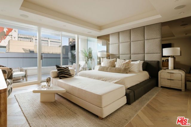 6250 Hollywood Boulevard 14A, Los Angeles, CA 90028