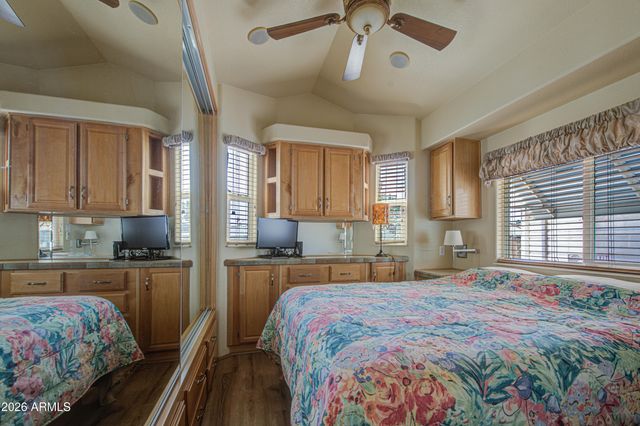 111 S GREENFIELD Road 38, Mesa, AZ 85206