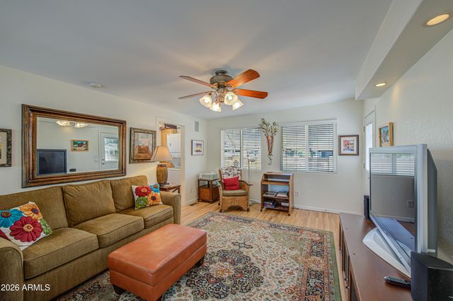 111 S GREENFIELD Road 38, Mesa, AZ 85206