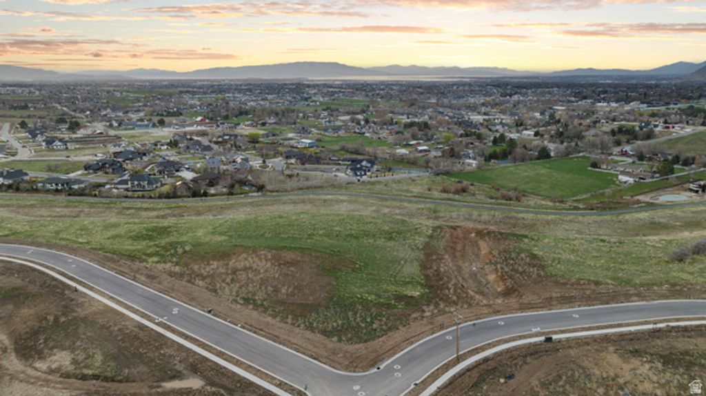 Image 6 of property listing at 1974 S Preserve Dr 56, Mapleton, UT 84664