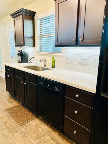 7114 Limestone Circle, Manvel, TX 77578