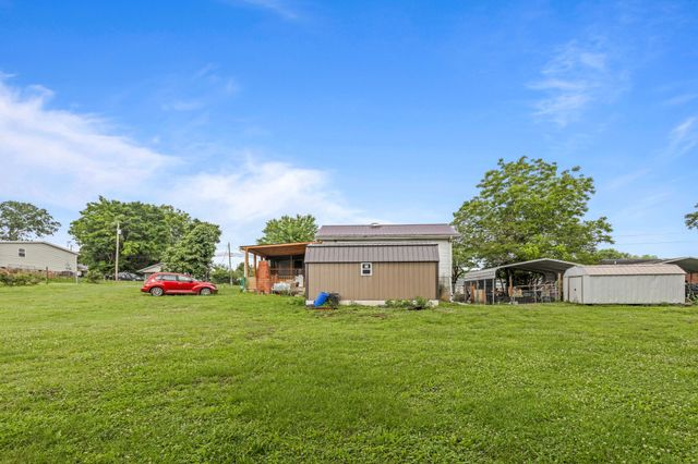 110 Wheeler Avenue, Pikeville, TN 37367