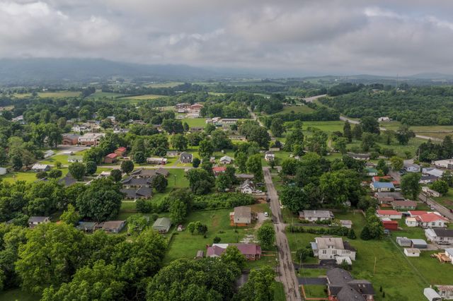 110 Wheeler Avenue, Pikeville, TN 37367