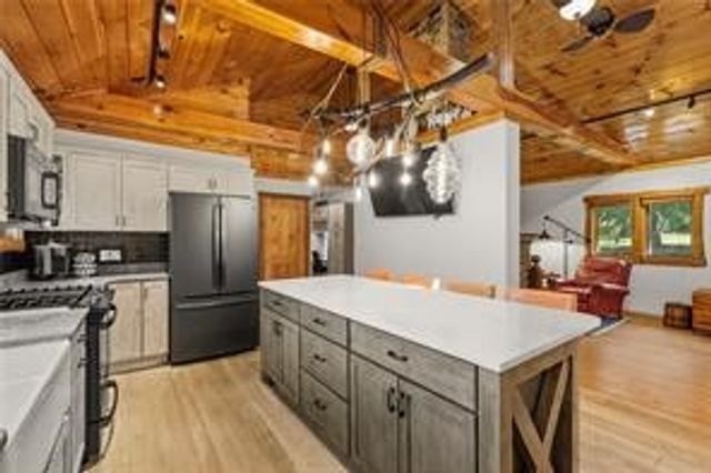 128 Courson Lane, Allegheny Twp, PA 16373