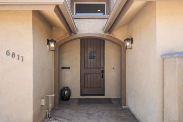 6811 Boxford Drive, San Diego, CA 92117