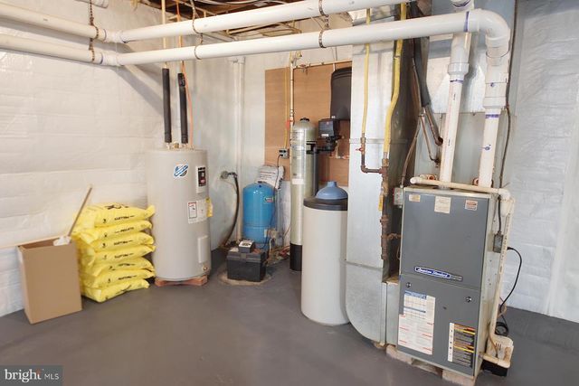 637 MCCALLS FERRY ROAD, Parkesburg, PA 19365