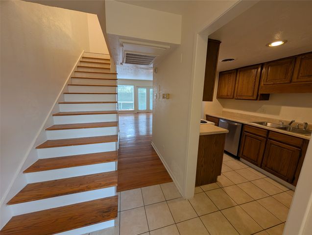 5730 Martel Avenue 115, Dallas, TX 75206