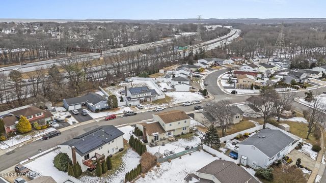 23 Sherwood Road, Parlin, NJ 08859