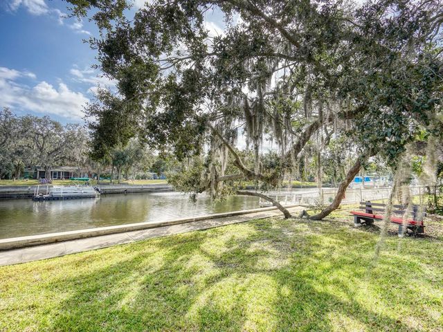 6746 RIVER ROAD, New Port Richey, FL 34652