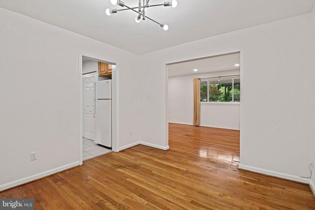 8701 PARLIAMENT, Springfield, VA 22151