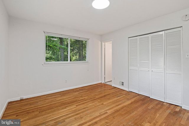8701 PARLIAMENT, Springfield, VA 22151