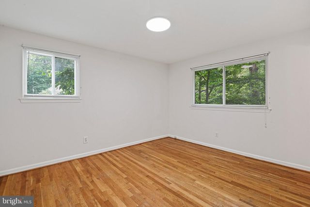8701 PARLIAMENT, Springfield, VA 22151