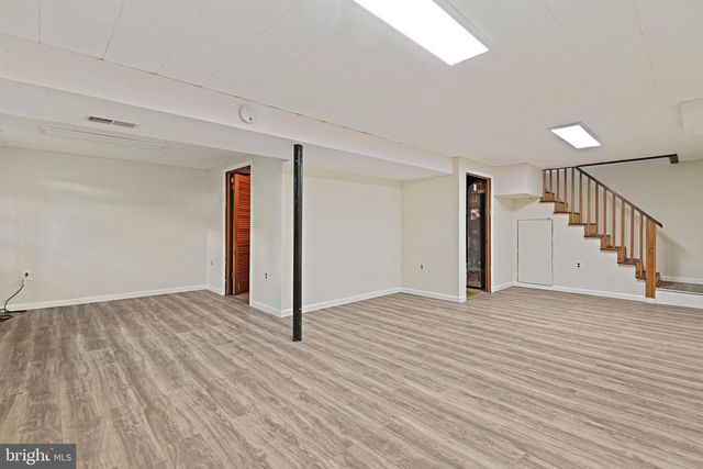 8701 PARLIAMENT, Springfield, VA 22151