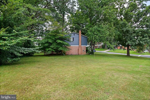 8701 PARLIAMENT, Springfield, VA 22151