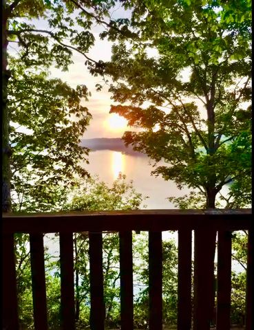 287 Suits us Drive, Somerset, KY 42503