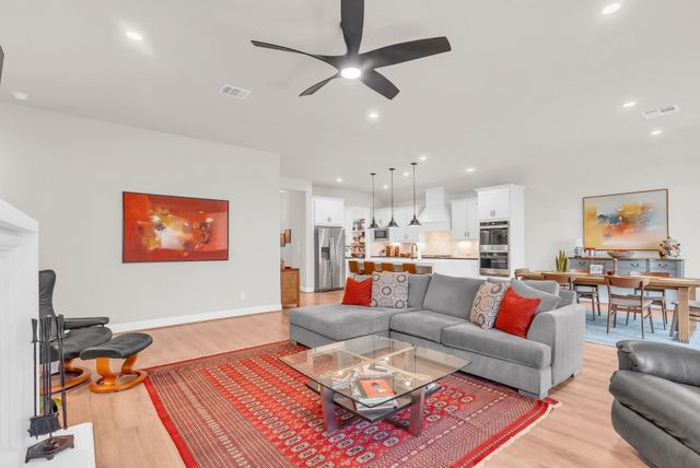 10494 Lake Palmetto Drive, Conroe, TX 77385