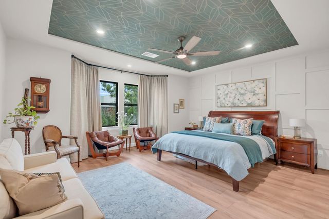 10494 Lake Palmetto Drive, Conroe, TX 77385