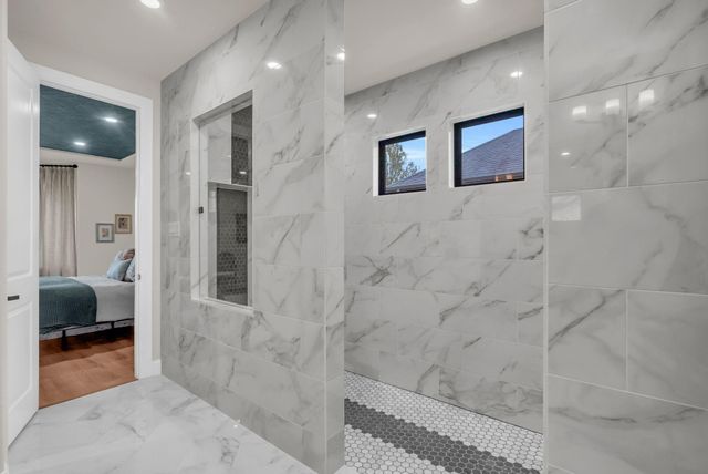 10494 Lake Palmetto Drive, Conroe, TX 77385