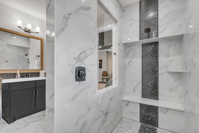 10494 Lake Palmetto Drive, Conroe, TX 77385