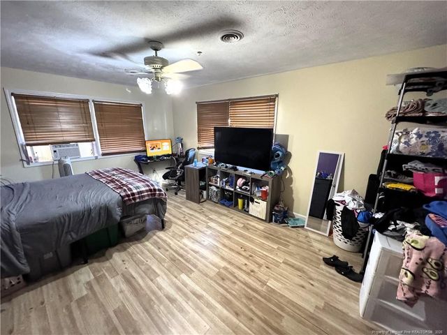 310 OLD HERTFORD Lane, Spring Lake, NC 28390