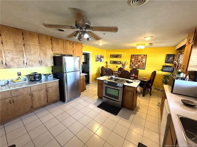 310 OLD HERTFORD Lane, Spring Lake, NC 28390