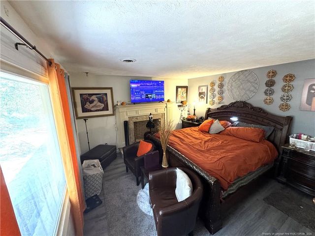 310 OLD HERTFORD Lane, Spring Lake, NC 28390