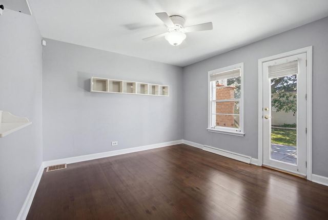 7840 Linder Avenue, Morton Grove, IL 60053