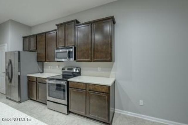 86192 FORTUNE Drive, Yulee, FL 32097