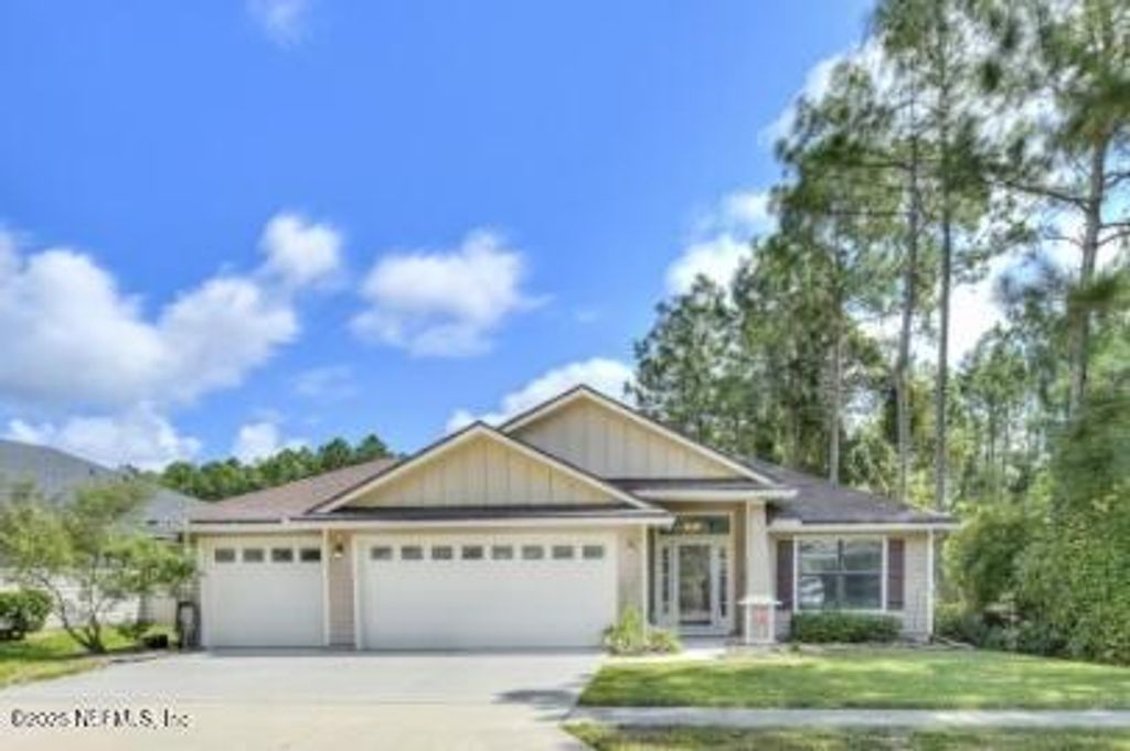 86192 FORTUNE Drive, Yulee, FL 32097