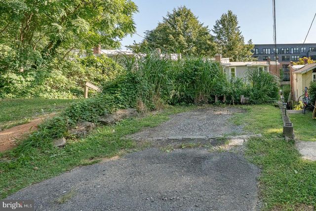 431 W BALTIMORE AVE, Media, PA 19063