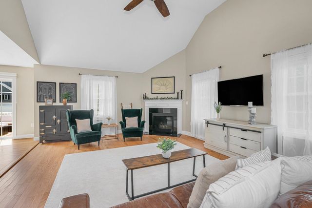 132 Clement Road, Pelham, NH 03076
