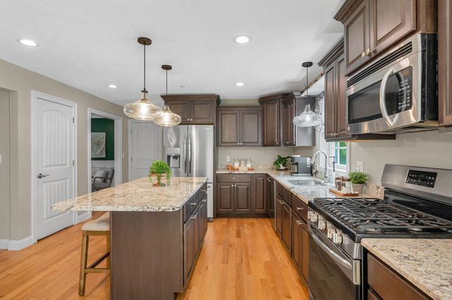 132 Clement Road, Pelham, NH 03076