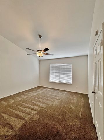 1028 Whitewater Trail, Desoto, TX 75115