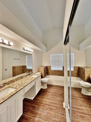 1028 Whitewater Trail, Desoto, TX 75115