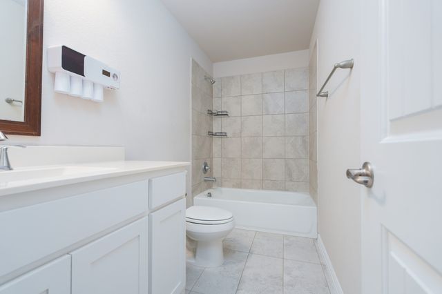 4424 Terraview Drive, Arlington, TX 76001