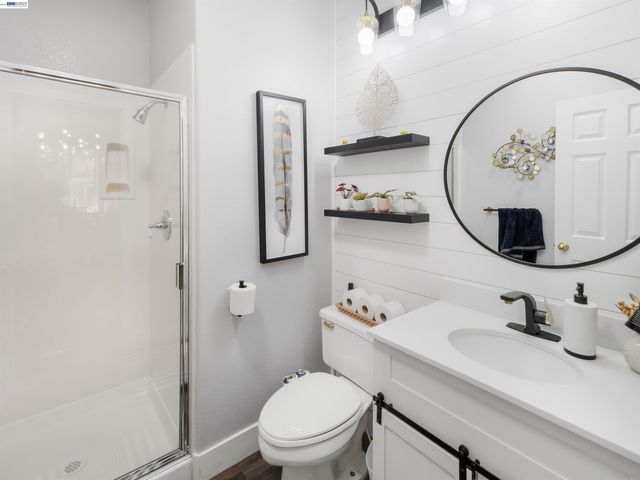 308 Arrowhead Way, Hayward, CA 94544