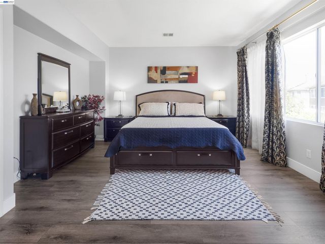 308 Arrowhead Way, Hayward, CA 94544