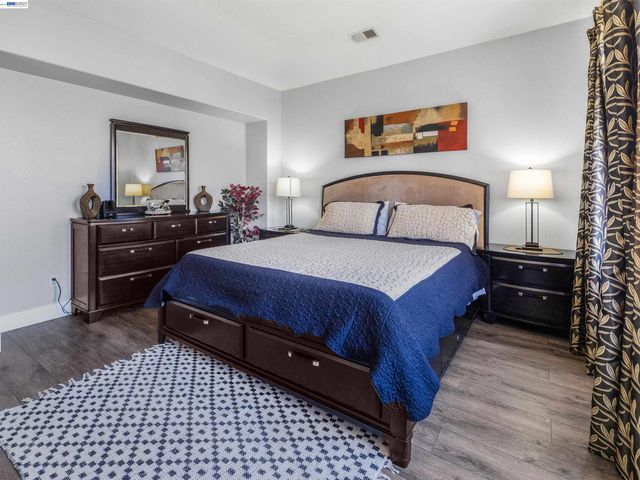 308 Arrowhead Way, Hayward, CA 94544