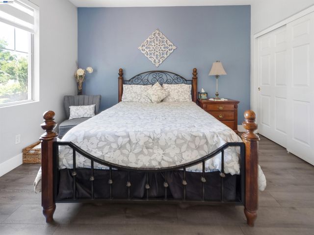 308 Arrowhead Way, Hayward, CA 94544