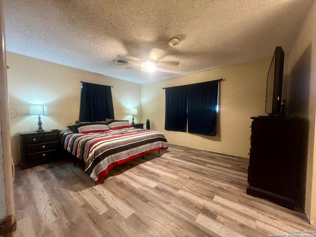 215 Lantana, Pleasanton, TX 78064