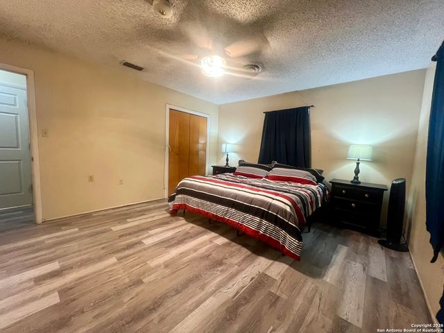 215 Lantana, Pleasanton, TX 78064