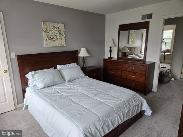 318 SHERMAN AVE, Carlisle, PA 17013