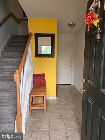 318 SHERMAN AVE, Carlisle, PA 17013