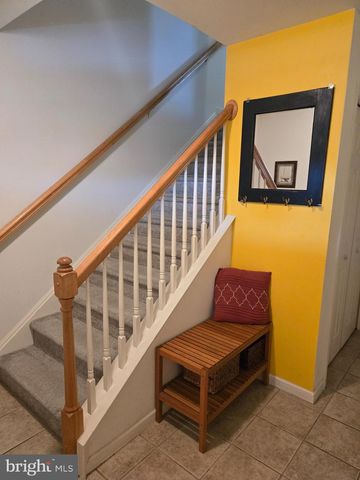 318 SHERMAN AVE, Carlisle, PA 17013