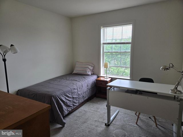 318 SHERMAN AVE, Carlisle, PA 17013