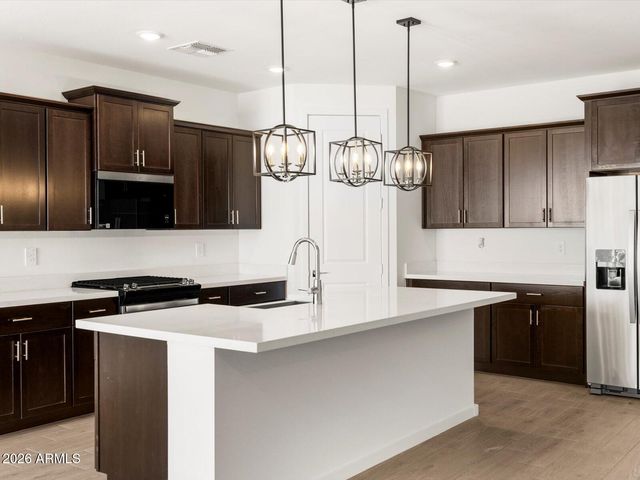 37403 W SAN ILDEFANSO Avenue, Maricopa, AZ 85138