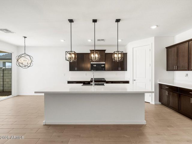 37403 W SAN ILDEFANSO Avenue, Maricopa, AZ 85138