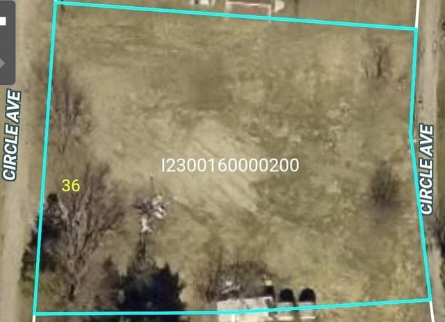36 Circle Avenue, New Holland, OH 43145